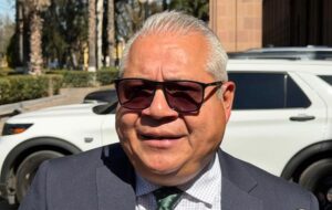 Proponen homologar salario mínimo de policías municipales en SLP