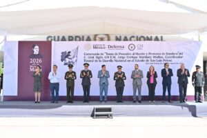 Ricardo Gallardo participa en toma de protesta del nuevo coordinador de la Guardia Nacional en el estado
