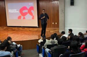 FCA UASLP conmemora con éxito el Día del Administrador 2026