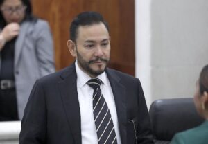 SLP TRABAJA EN TEMAS RELEVANTES PARA LA SOCIEDAD COMO LA REGULACIÓN DEL USO INDEBIDO DE LA INTELIGENCIA ARTIFICIAL: DIP. HÉCTOR SERRANO CORTÉS