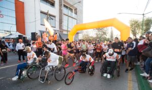 Más de 4,500 corren en jornada naranja en SLP