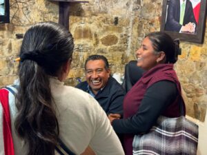 Adelaido Cabañas fortalece cercanía con ciudadanos en jornada de atención directa