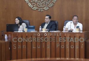 REUNIÓN CON PERSONAS EN RECUPERACIÓN DE ADICCIONES PARA ADECUAR LA LEGISLACIÓN Y POLÍTICAS PÚBLICAS DE ATENCIÓN A ESTE SECTOR: DIP. EMILIO ROSAS.