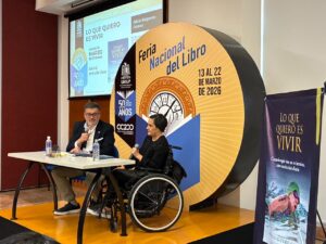 Alicia Salguero cuenta su historia de supervivencia en Feria Nacional del Libro de la UASLP