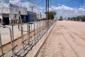AVANZA CONSTRUCCIÓN DE PASO A DESNIVEL EN ARENA POTOSÍ