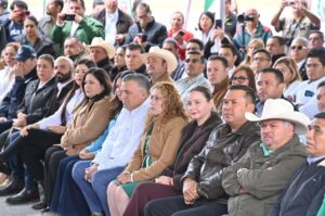 Gobierno estatal fortalece prevención con entrega de Atlas de riesgo