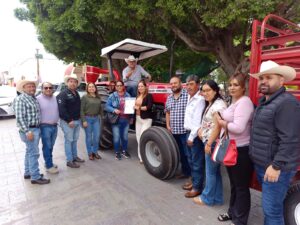 Estado fortalece al campo en la Zona Media