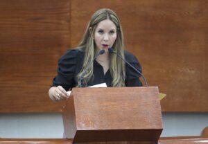 Iniciativa busca incorporar el delito de abuso sexual por embarazo infantil a quien siendo mayor de edad, provoque el embarazo de una persona menor de catorce años.