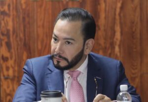 PARA DAR SEGUIMIENTO A LA RESOLUCIÓN DE LA SCJN, LA CONFERENCIA DEL CONGRESO DEL ESTADO SE CONSTITUYÓ EN ENTE CONSULTANTE: DIP. HÉCTOR SERRANO CORTÉS.