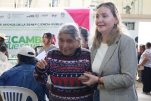 22 habitantes de Matlapa reciben aparatos auditivos gratuitos de alta tecnología