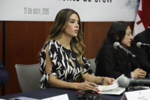 “Senadora plantea agenda conjunta con Canadá para proteger a trabajadores agricolas”