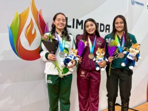SAN LUIS SUMA CUATRO MEDALLAS EN NATACIÓN DURANTE OLIMPIADA NACIONAL 2026