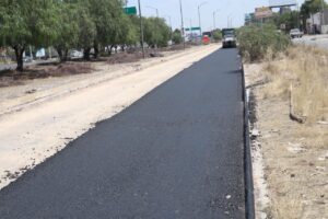 GOBIERNO ESTATAL AVANZA EN MODERNIZACIÓN DE LATERALES DE LA CARRETERA 57