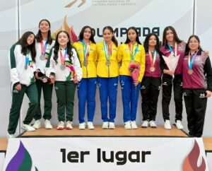 San Luis impulsa brillante cosecha en squash y racquetbol