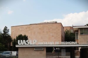 UASLP reafirma excelencia médica, con primer lugar entre universidades públicas en el ENARM