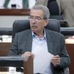 MUY PROBABLE QUE ESTUDIANTES DE MUNICIPIOS CON ALTAS TEMPERATURAS TOMEN CLASES A DISTANCIA PARA PROTEGER SU INTEGRIDAD: DIP. CRISÓGONO PÉREZ LÓPEZ