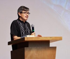 Conferencia en la FCC UASLP explora alcances de la IA en la industria cinematográfica