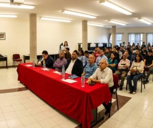 Estudiantes de la UASLP desarrollan alternativa biomédica más segura para pacientes cardíacos