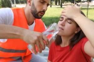 Facultad de Medicina de la UASLP emite recomendaciones de primeros auxilios ante emergencia por golpe de calor