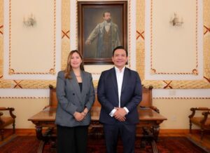 NUEVA TITULAR DE LA SECRETARÍA DE EDUCACIÓN ASUME CON RESPONSABILIDAD Y COMPROMISO