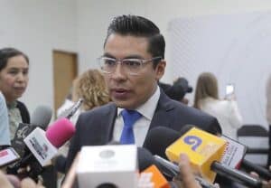 LLAMA DIP. CUAUHTLI BADILLO MORENO A LOS AYUNTAMIENTOS A QUE CAPACITEN Y CERTIFIQUEN A LOS POLICIAS MUNICIPALES