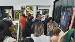 Arte y talento local brillan en la exposición pictórica “Tamazunchale, Siempre Adelante”