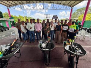 Entregan en Matlapa equipamiento para Protección Civil de la Huasteca Sur