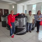 Vende el PRI tinacos, minisplit y láminas a precio bajo.