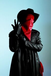“VAQUEROS”, UNA PROPUESTA ESCÉNICA QUE FUSIONA TEATRO Y CINE DE TERROR
