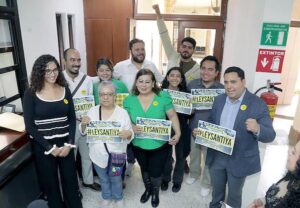 PRESENTAN PODER EJECUTIVO, LEGISLATIVO Y CIUDADANOS, INICIATIVA PARA EXPEDIR LA LEY DE MOVILIDAD Y SEGURIDAD VIAL DEL ESTADO