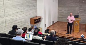 Instituto de Física de la UASLP impulsa la colaboración científica global en fluidos complejos con Conferencia Internacional
