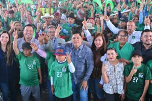 Gobierno acerca movilidad histórica al Altiplano Potosino