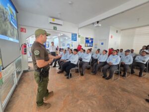GUARDIA CIVIL ESTATAL PROMUEVE LA PREVENCIÓN Y EL AUTOCUIDADO EN EL SECTOR COMERCIAL