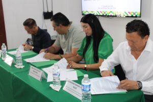 GOBIERNO DEL ESTADO Y CANIRAC GENERAN CERTEZA JURÍDICA PARA EL SECTOR RESTAURANTERO
