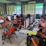 Centro de Justicia para Mujeres acerca educación superior gratuita a mujeres huastecas