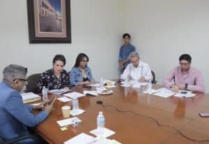 APROBADOS DICTÁMENES QUE REFORMAN DISPOSICIONES DE LA CONSTITUCIÓN POLÍTICA DEL ESTADO DE SAN LUIS POTOSÍ, EN MATERIA DE RECONOCIMIENTO A LA CULTURA FÍSICA Y DEPORTE; Y EN RELACIÓN A EXPEDICION DE LEYES EN MATERIA MUNICIPAL.