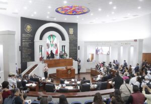 APRUEBA PLENO DICTAMEN QUE DEFINE EXPLÍCITAMENTE EL CONCEPTO DE SISTEMAS DE RETENCIÓN INFANTIL
