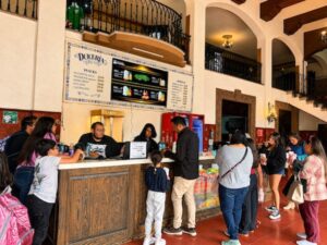 VERANO CINETECA PRESENTA EVIL DEAD, MOANA Y MINIONS Y MONSTRUOS
