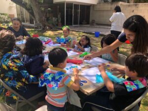 ACTIVIDAD FAMILIAR “COLORES Y TEXTURAS” EN EL COSSÍO