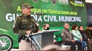 SSPC reconoce más de 30 años de servicio del Comandante Rafael Mendoza