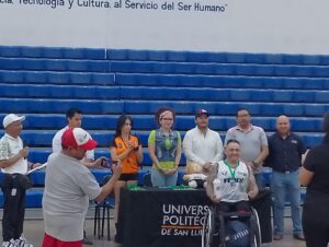 Copa Fenapo reconoce talento en básquetbol sobre silla de ruedas