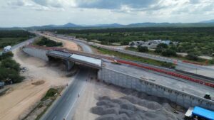 EL GOBERNADOR RICARDO GALLARDO ACTUALIZA EL AVANCE DE LA NUEVA AUTOPISTA A MATEHUALA