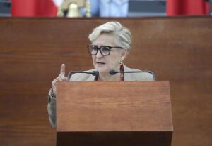 SE PROPONE ESTABLECER LA CREACIÓN DE LA CARTILLA ELECTRÓNICA DE VACUNACIÓN EN EL ESTADO