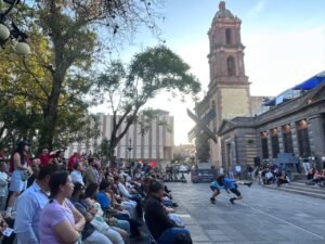 El Festival Lila López convirtió la explanada del Museo Federico silva en una gran fiesta de la danza