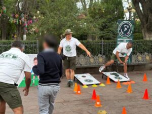 FERIA DE SEGURIDAD ACERCA SERVICIOS Y PREVENCIÓN A TIERRA NUEVA