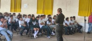 GCE BRINDA HERRAMIENTAS DE PREVENCIÓN A ESTUDIANTES DE SECUNDARIA EN XILITLA