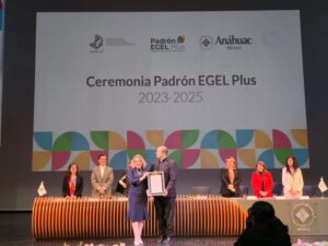 UNIVERSIDAD POLITÉCNICA RECIBE RECONOCIMIENTO NACIONAL DE EXCELENCIA EN EL EGEL PLUS