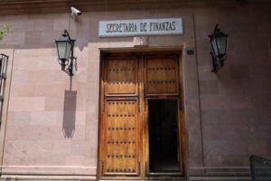 SAN LUIS POTOSÍ REDUCE EN 636 MILLONES DE PESOS SU DEUDA PÚBLICA