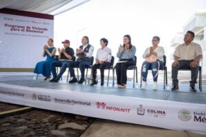 INFONAVIT ENTREGA VIVIENDAS DEL BIENESTAR EN COLIMA