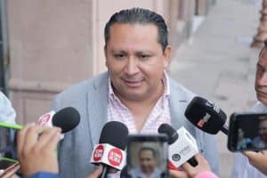 EL CONGRESO DEL ESTADO SE MANTENDRÁ DE PUERTAS ABIERTAS PARA ATENDER Y DIALOGAR CON LA CIUDADANÍA.
